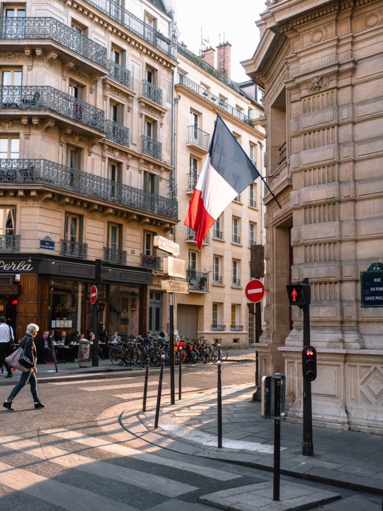 Driving-in-France